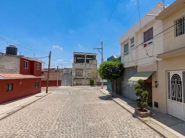 GRAN OPORTUNIDAD ! CASA EN REMATE EN MENCHACA III, QUERETARO, QRO. ORR6