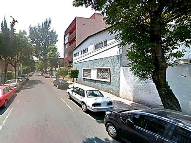 GRAN OPORTUNIDAD ! CASA EN REMATE EN ANAHUAC 1ra SECC MIGUEL HIDALGO, CDMX. ORR23