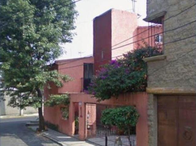 GRAN OPORTUNIDAD ! CASA EN REMATE EN VALLE ESCONDIDO, TLALPAN, CDMX. ORR19