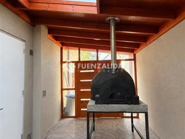 Gran Oportunidad Casa en venta de 3 dorm. En Peñaflor | 3 dormitorios por 180000. 00 en Peñaflor