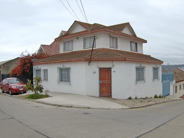 ¡GRAN OPORTUNIDAD! CASA EN VENTA EN VIÑA DEL MAR