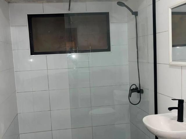 ¡gran oportunidad de arriendo! espaciosa casa de 6 dormito
