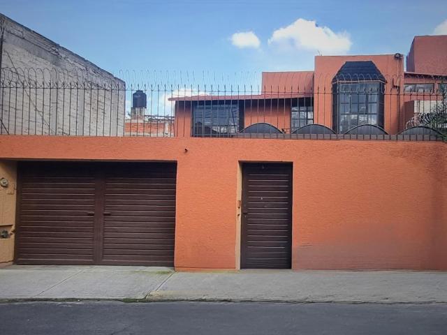?GRAN OPORTUNIDAD DE COMPRA $559,999.00! GRANDIOSA CASA EN VENTA EN IZTAPALAPA, CDMX