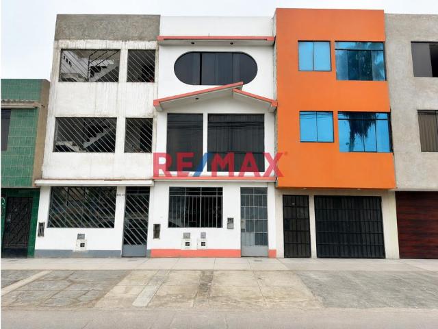 ✨ ¡Gran Oportunidad De Inversión Casa Vivienda + Negocio En La Av. San Juan Macías! ✨