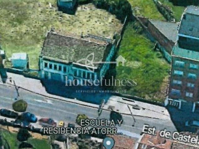 ¡Gran oportunidad de inversión! Se vende edificio en ruinas. 210m² Ferrol