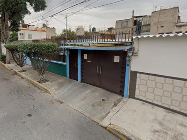 GRAN OPORTUNIDAD DE REMATE HIPOTECARIO CASA EN COL. SAN ANTONIO, AZCAPOTZALCO