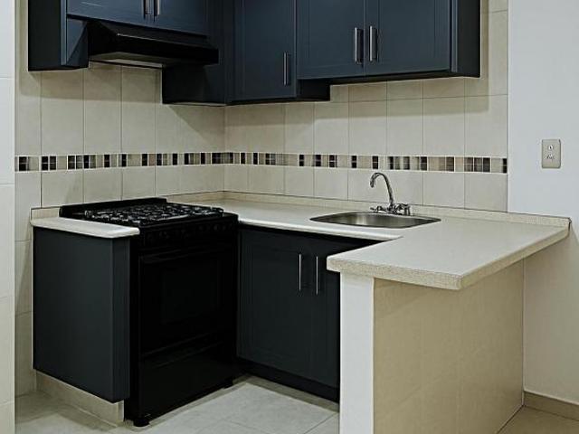 Gran Oportunidad Departamento en Benito Juárez, 3 Recámaras, Primer Piso