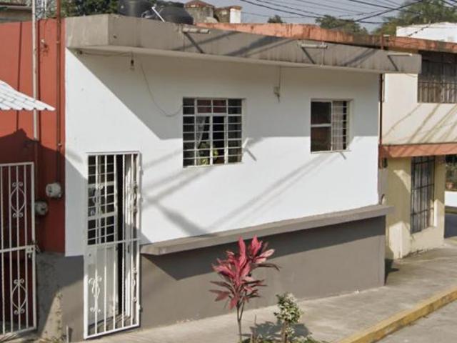 GRAN OPORTUNIDAD EXCELENTE CASA EN VENTA A 5 MINUTOS DE NEW ERA STORE PLAZA CORDOVA Y PARQUE AFRICA