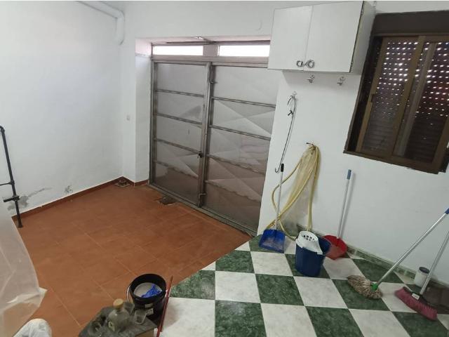 ¡Gran oportunidad en Cañamero! Vivienda amplia con garaje en pleno Geoparque Villuercas Ibores Jara