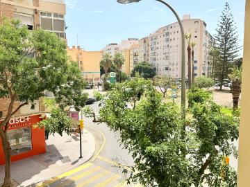 ¡Gran Oportunidad en Las Chapas! Piso de 3 Dormitorios con Terraza junto a Plaza Aparejador Federico Bermúdez