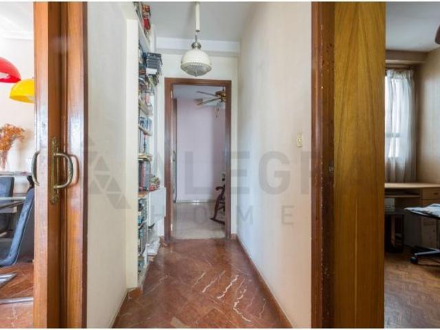 ? Gran oportunidad en Las Cruzadas, junto a Plaza de España – Vivienda de 164 m² con infinitas posib