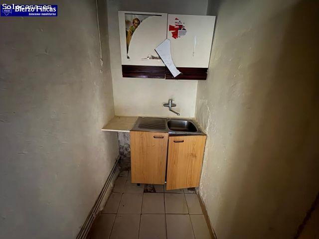 ? GRAN OPORTUNIDAD EN RELIEGOS – VIVIENDA CON NAVE Y AMPLIO PATIO