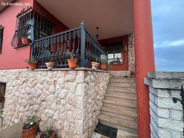 ¡Gran oportunidad en Siero! Casa independiente con 8.000 m2 de finca y a solo 7 minutos de Oviedo