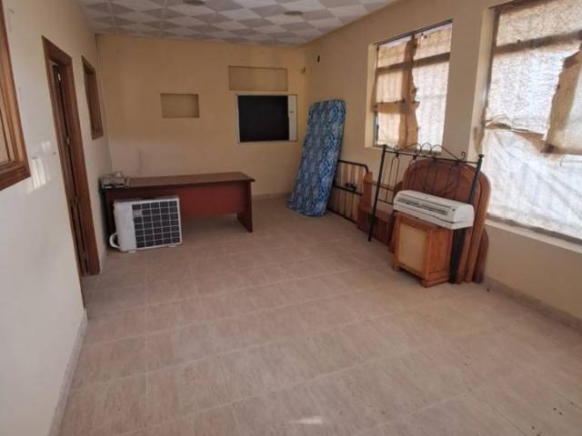 ¡Gran oportunidad! Local a pie de calle con posibilidad de transformarlo en vivienda