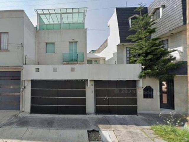 Gran Oportunidad Patrimonial en Azcapotzalco | Casa Amplia en Zona Residencia