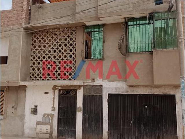Gran Oportunidad Se Vende Casa 3 Pisos En Puente Piedra