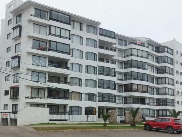 Gran oportunidad se vende departamento en avenida del mar | 2 dormitorios por 4200.00 en La Serena
