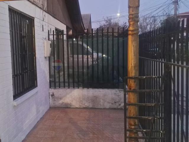 Gran oportunidad venta amplia casa en rancagua | 4 dormitorios por 140000. 00 en Rancagua