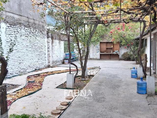 Gran casona barrio italia en arriendo
