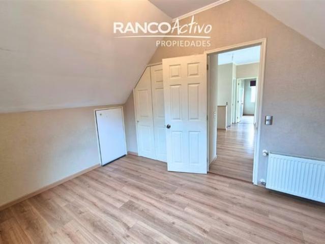 Gran Casa 5D 4B en venta, Paseo de la Quebrada, Puerto Varas | 5 dormitorios por 9900.00 en Puerto Varas