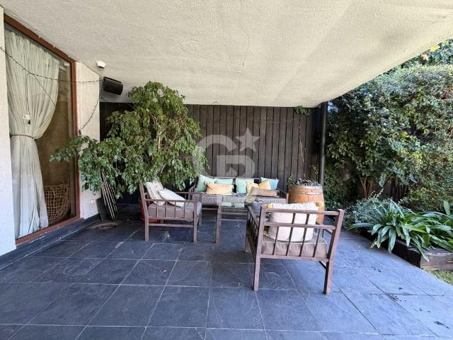 Gran Casa cercana a Paseo Los Trapenses | 7 dormitorios por 30000.00 en Lo Barnechea