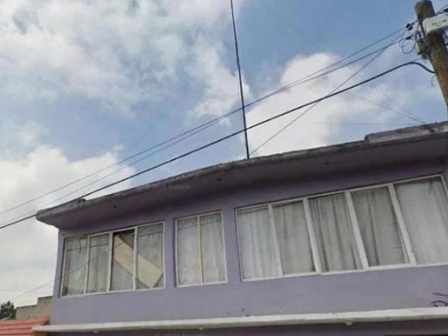 ¡Gran Casa Adjudicada! ¡En Remate Bancario, Cesión Ante Notario!