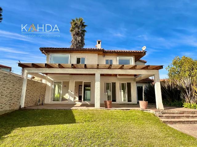 Gran Casa De 250 Y 770 Terreno 5d 5b 4e Las Golondrinas
