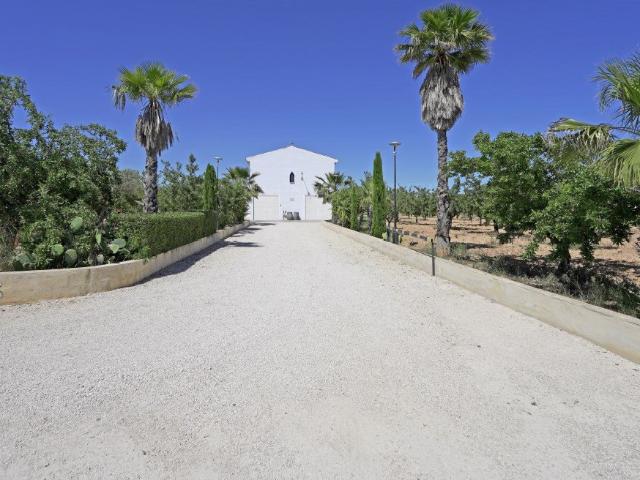 Gran casa de campo estilo provenzal con casa de invitados, p. 0m² Hondón de las Nieves
