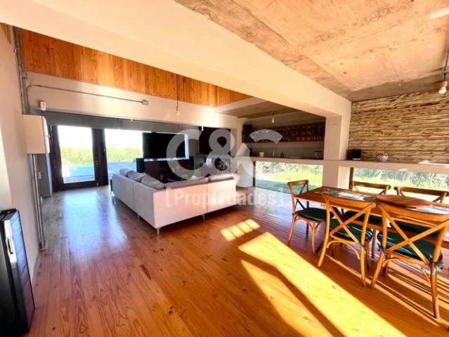 Gran Casa De Arquitectura En Mirador Mantagua | 5 dormitorios por 12000.00 en Quintero