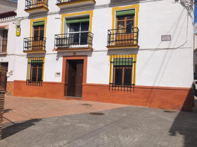 Gran casa de Pueblo de tres Plantas +Terraza 360º