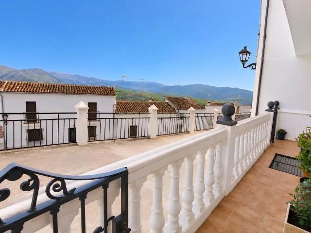 Gran casa de pueblo en venta en Cartajima Málaga | 385 m². 360m² Cartajima