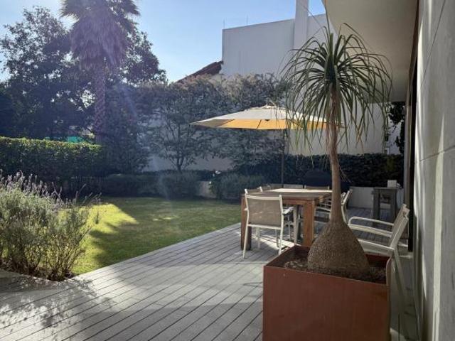 Gran Casa en Condominio zona Vista Hermosa