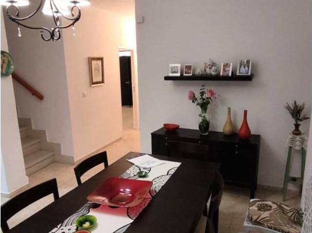 GRAN CASA EN SAN ANTONIO