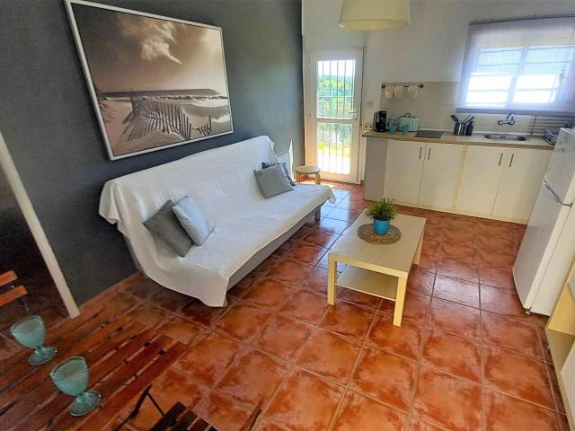 Gran casa en Tarifa con 3 apartamentos con vistas vende esta. 126m² Tarifa