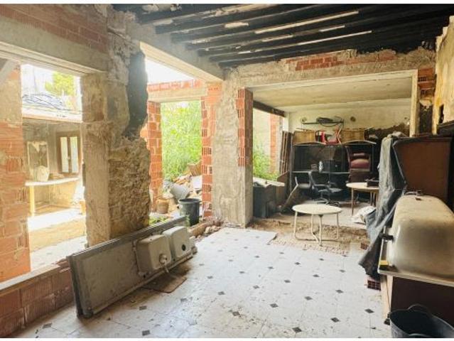 Gran casa señorial del 1900 a reformar con piscina y terreno en Pinoso