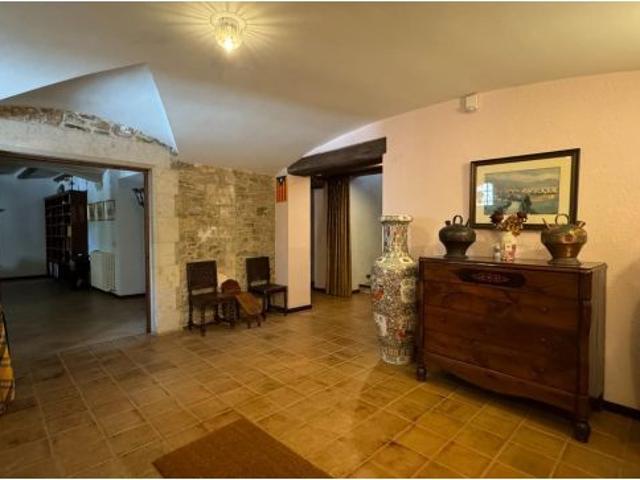 Gran casa señorial en Llambilles