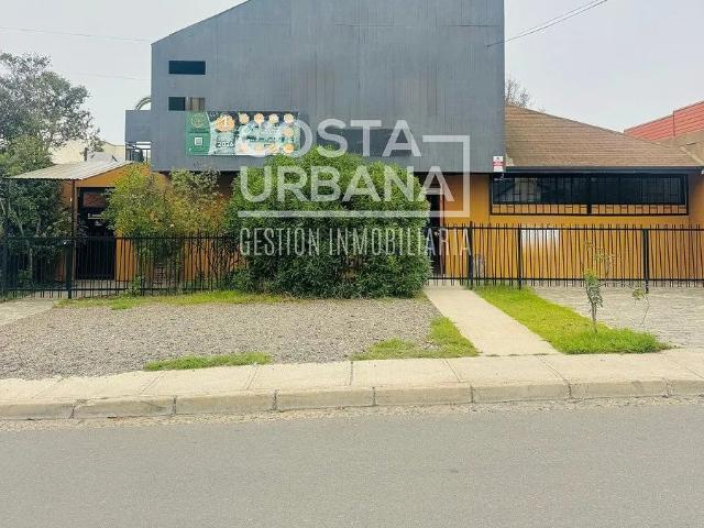 Gran casa para uso comercial en reñaca