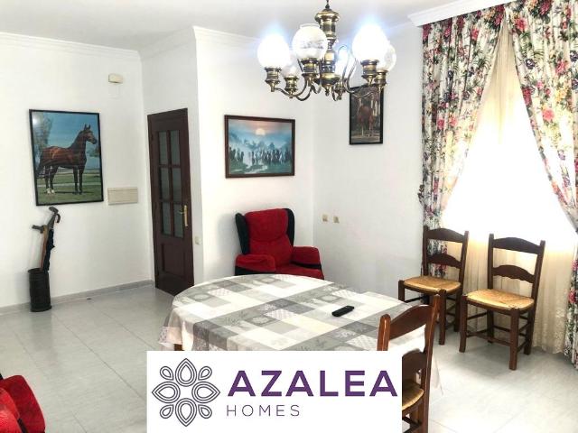 ¡GRAN CASA PARA ENTRAR A VIVIR EN GUADALCÁZAR!