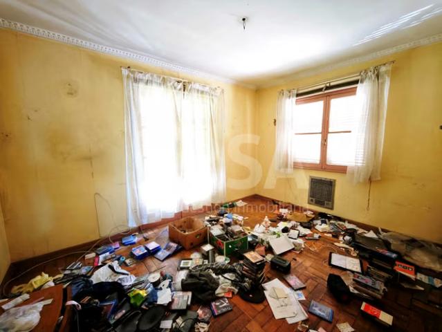 Gran casa para remodelar, calle cano y aponte 1442 | dormitorios por 11995.00 en Providencia