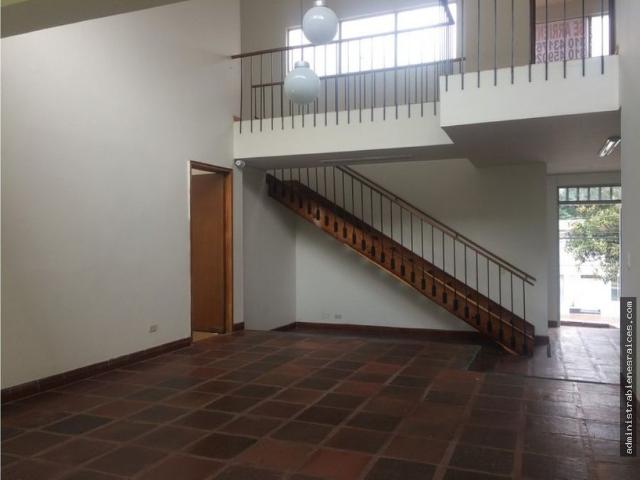 Gran Casa Uso Institucional Palermo Manizales
