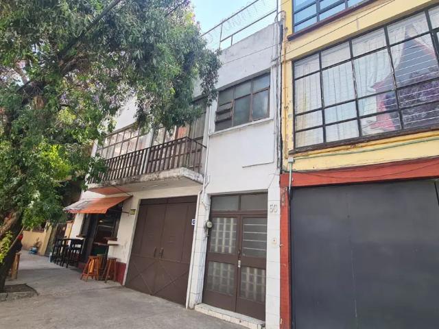 ! Gran Descuento! Casa para remodelar o para desarrollo inmobiliario, a 20m de Polanco!