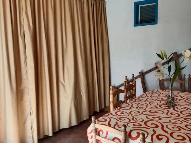 GRAN PARCELA CON CASITA