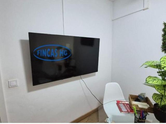 Gran piso con patio exclusivo en San Blas – Zona Pintor Gisbert