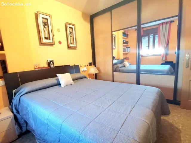 GRAN PISO DE 3 HABITACIONES, 1 BAÑO Y 1 ASEO, ORIENTACIÓN SUR ESTE