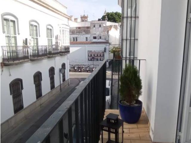 GRAN PISO EN ALQUILER ANUAL Calle PEREZ GALDOS, Centro del Pueblo