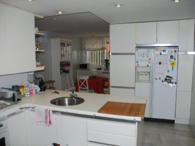 GRAN PISO EN LA MEJOR ZONA DE EL PORVENIR, CON 269 m2