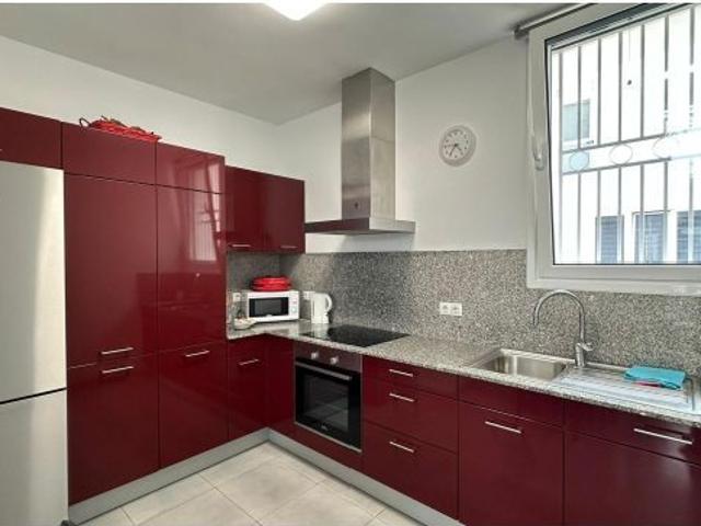 Gran Propiedad, 2 habitaciones y dos baños, en primera fila de paseo en El Veril