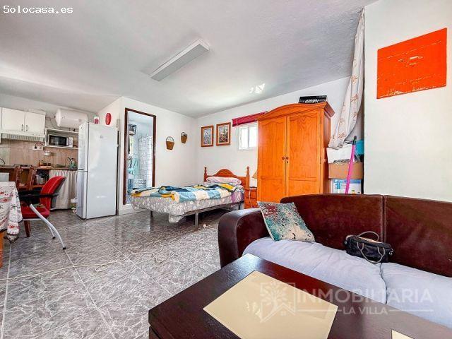 Gran propiedad con vivienda, almacén de 420m² y segunda casa independiente