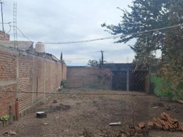 Gran remate casa de campo en construcción