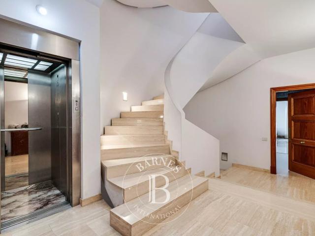 Gran residencia familiar en el corazón de la Bonanova 1590m² Barcelona